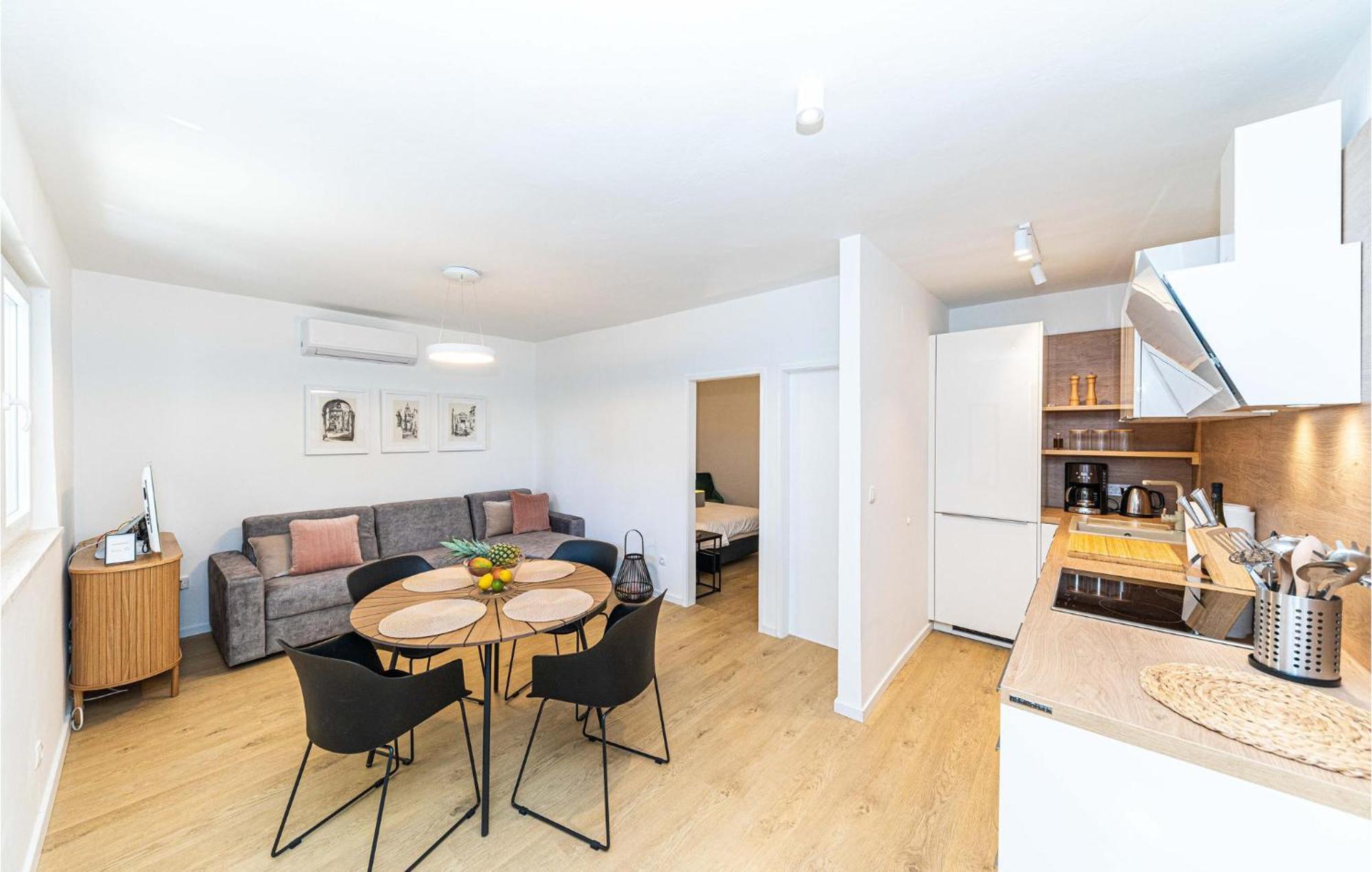 3 Bedroom Lovely Home In Jadrija Esterno foto